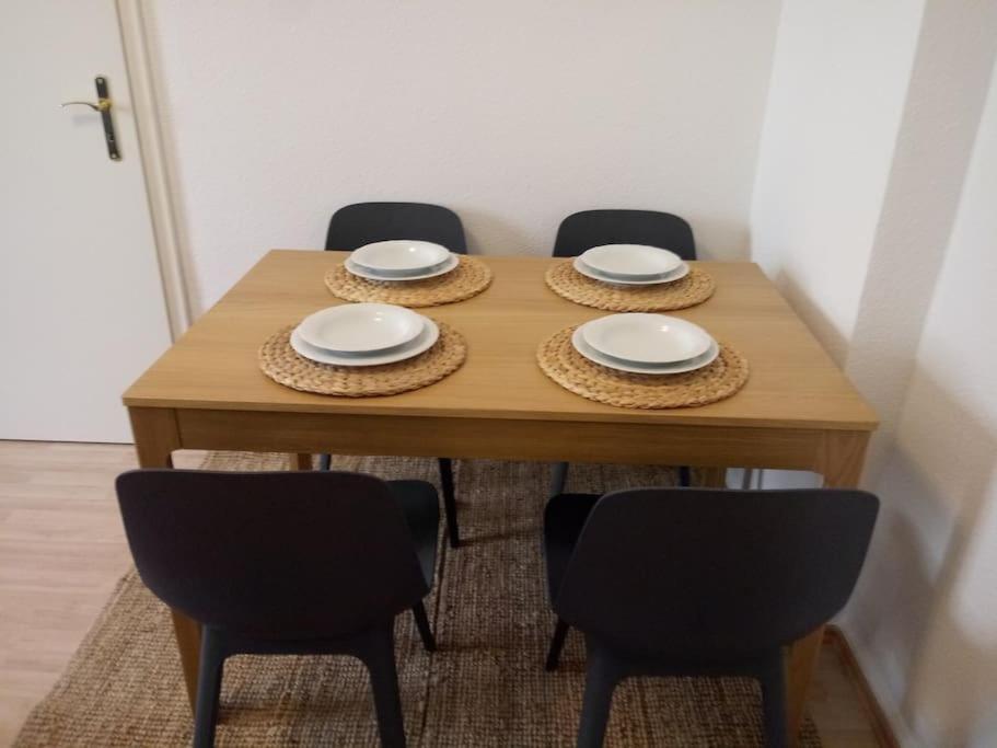 Zwei-Zimmer Wohnung In Wiesbadens Westend Dış mekan fotoğraf
